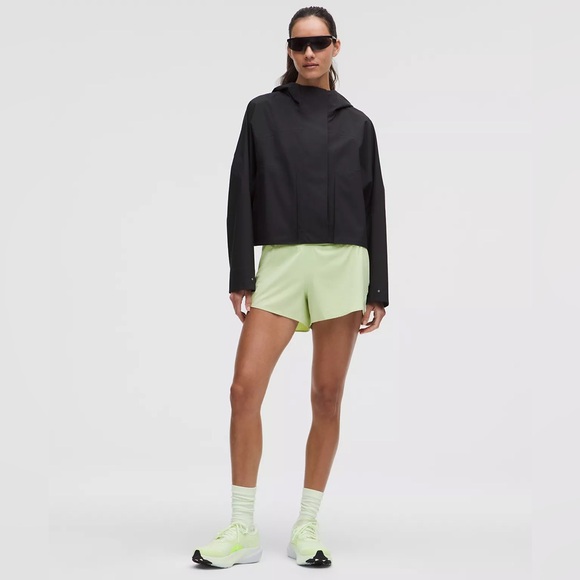 lululemon athletica Lemongrass Yellow speed up Shorts - Size 6 - 4 inches - Picture 1 of 9